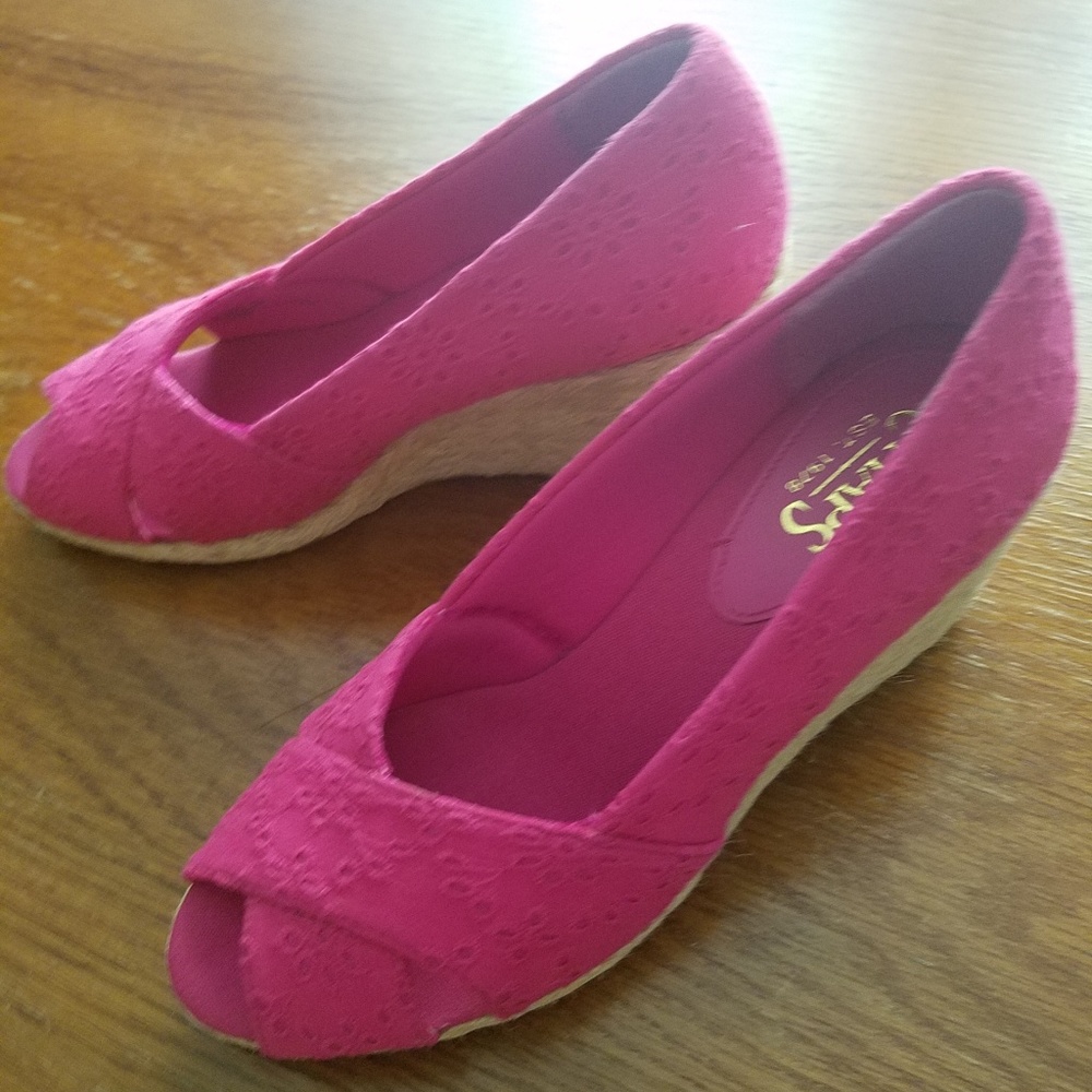 Chaps Wedges - Picture 2 of 5
